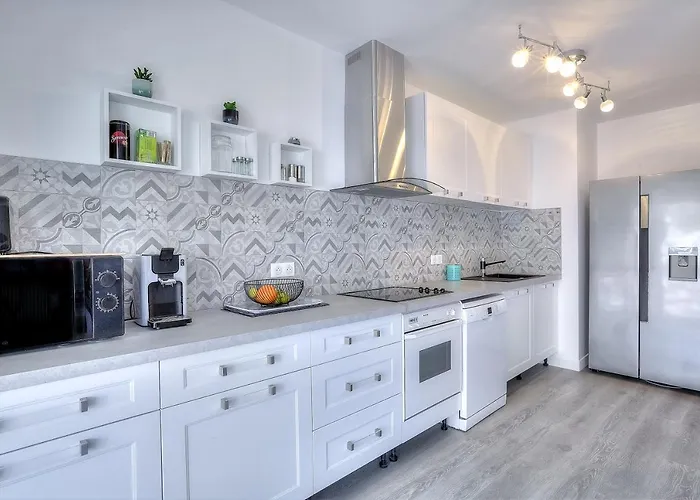 Le Sun-beach - Spacieux 3 Pièces Avec Parking à 400 M Des Plages De Appartement